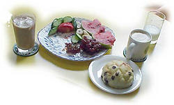 holidaybreakfast1.jpg